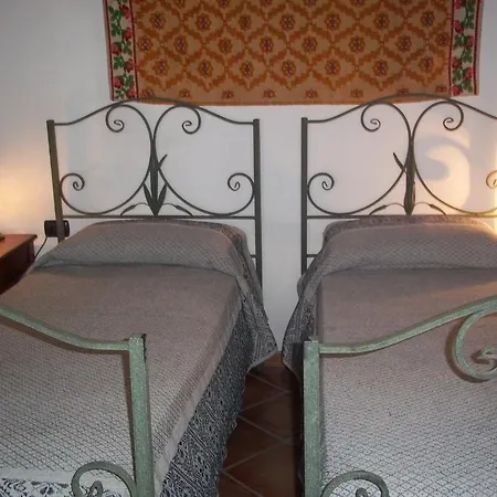 Sa Muredda Bed & Breakfast Sardara